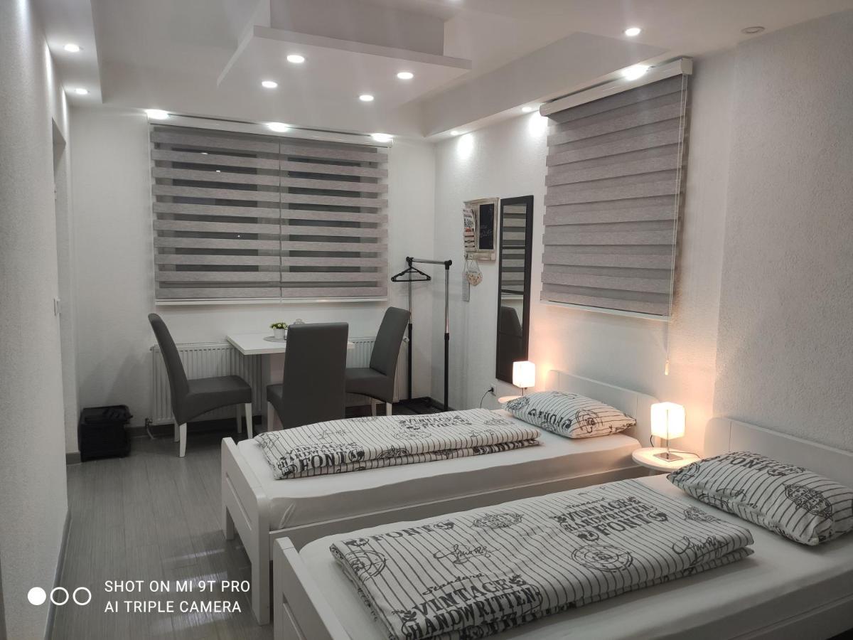 Apartments Airport Inn Dubrave Gornje Екстер'єр фото